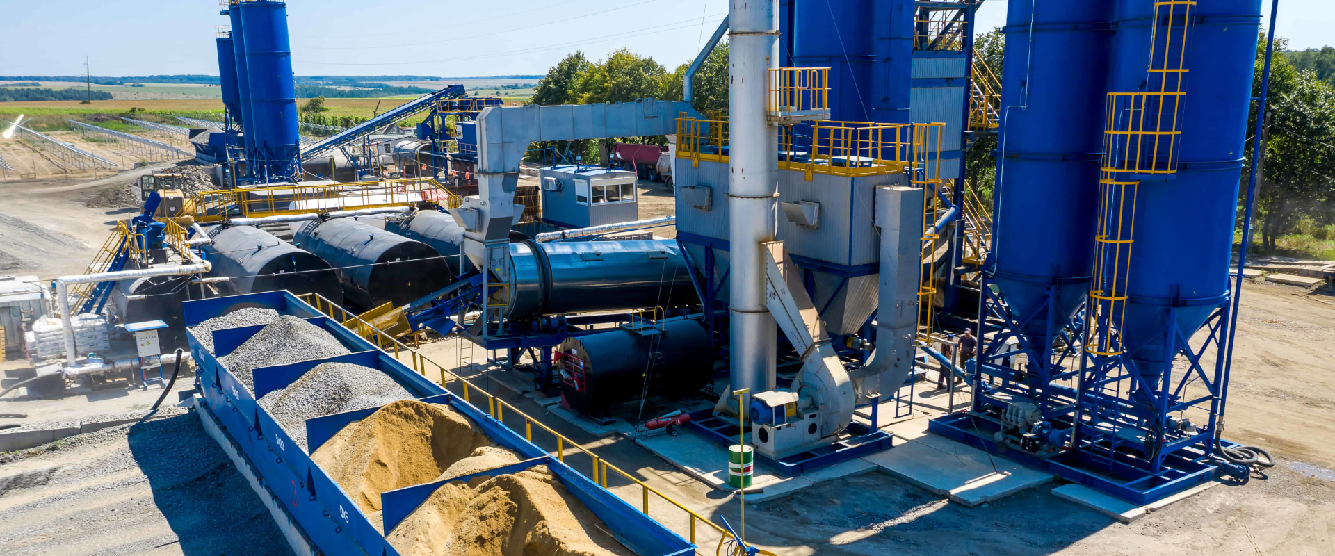 Quality Control and Assurance Software for Paving: Improving Performance and Efficiency